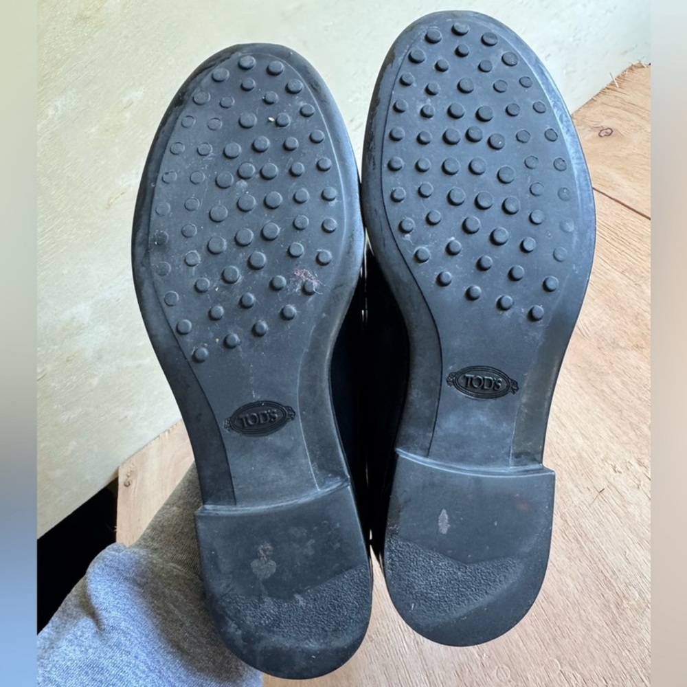 TOD'S Black Leather Loafers SZ 5.5 Gently Used - Picture 9 of 9